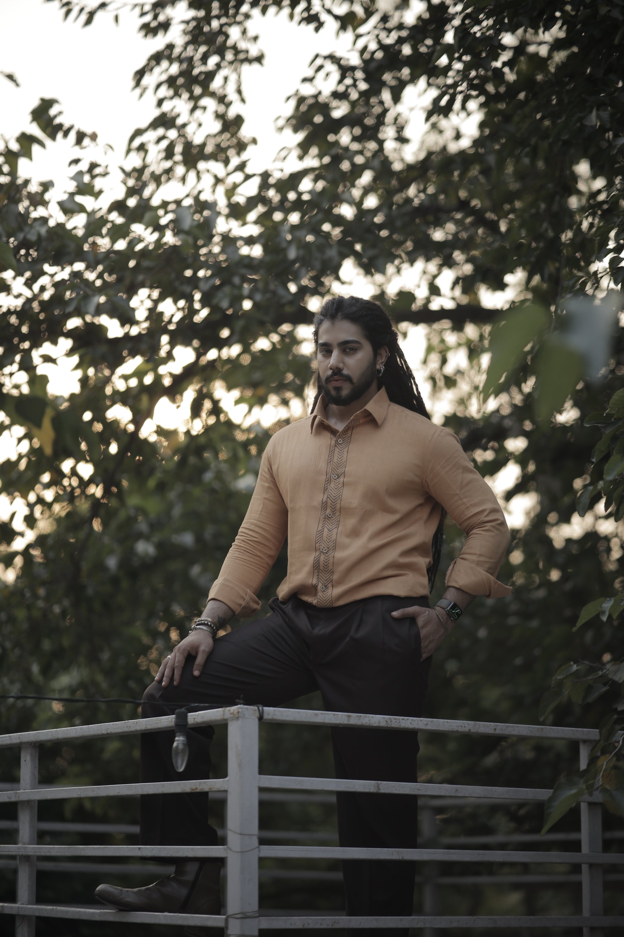 Splicing Hand Printed Beige Color Shirt
